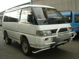 Used Mitsubishi Delica Wagon