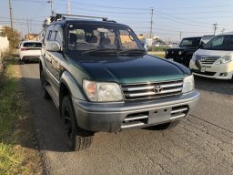 Used Toyota LAND CRUISER PRADO