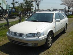 Used Toyota GRACIA