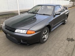 Used Nissan SKYLINE