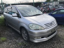 Used Toyota IPSUM