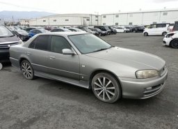 Used Nissan SKYLINE