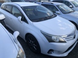 Used TMUK AVENSIS WAGON
