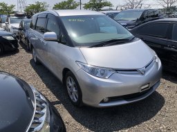 Used Toyota ESTIMA