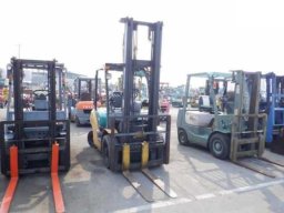 Used Komatsu 2.0TON FORKLIFT