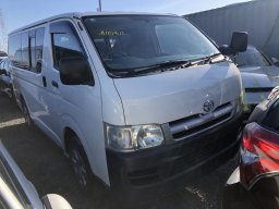 Used Toyota HIACE VAN