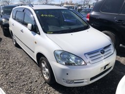 Used Toyota IPSUM