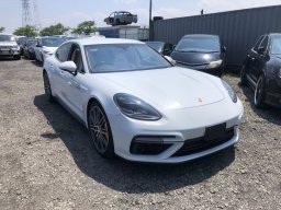 Used Porsche PANAMERA