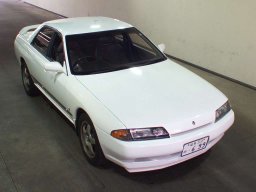 Used Nissan SKYLINE
