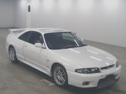 Used Nissan SKYLINE