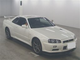 Used Nissan SKYLINE