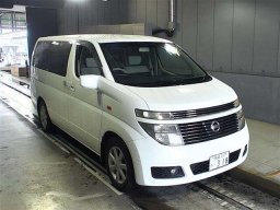 Used Nissan Elgrand
