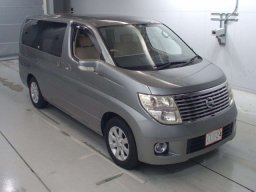 Used Nissan Elgrand