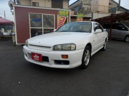 Used Nissan SKYLINE
