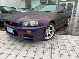 Used Nissan SKYLINE