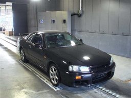 Used Nissan SKYLINE