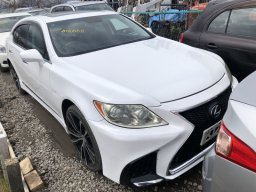 Used Lexus LS460