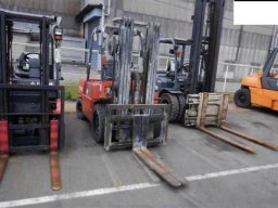 Used Nissan Forklift