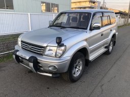 Used Toyota LAND CRUISER PRADO