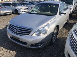 Used Nissan TEANA