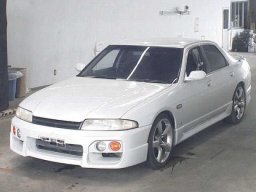 Used Nissan SKYLINE